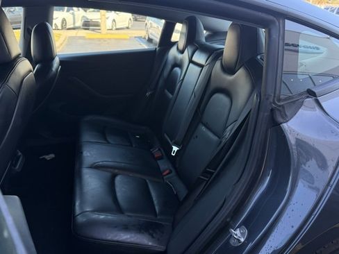 Used 2021 Tesla Model 3 Standard Range Plus image 13
