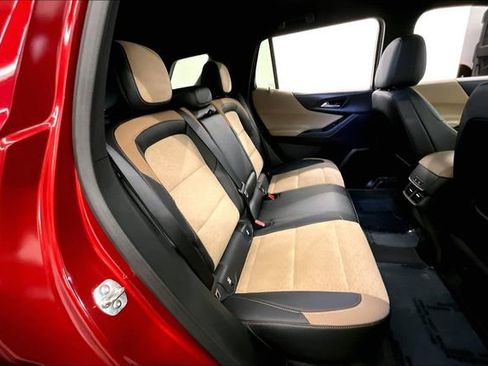 Used 2026 Chevrolet Equinox ACTIV w/ Convenience Package III FWD image 26