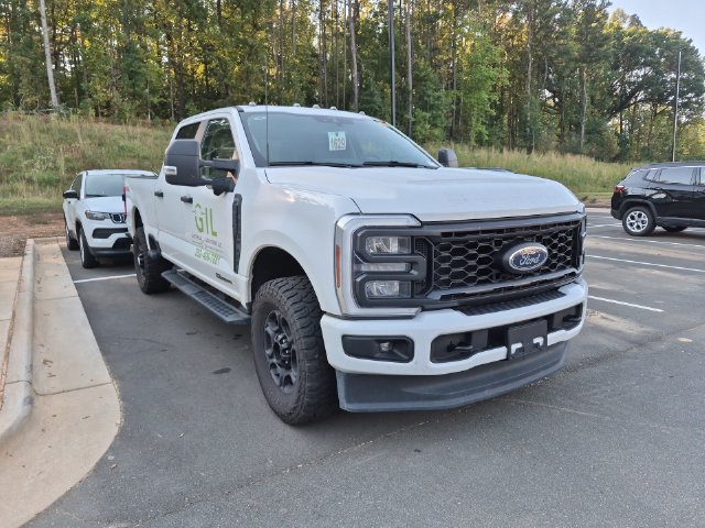Used 2024 Ford F250 XL w/ STX Appearance Package AWD/4WD image 6