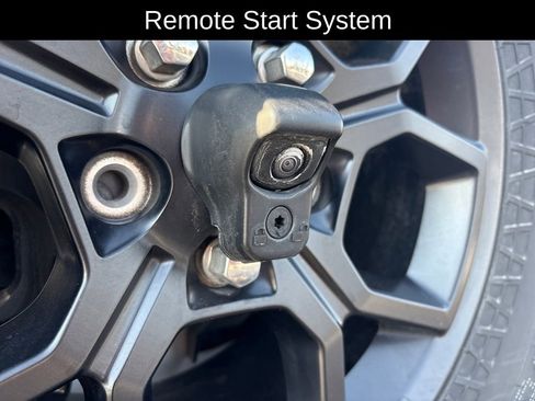 Certified 2025 Jeep Wrangler Willys 4xe image 13