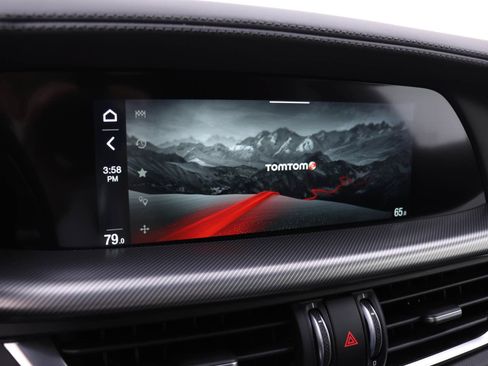 New 2025 Alfa Romeo Stelvio Sprint AWD/4WD image 11