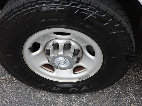 Used 2019 Chevrolet Express 3500 LT w/ LT Preferred Equipment Group image 20