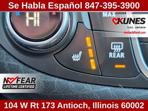 Used 2025 Chevrolet Malibu LT image 50