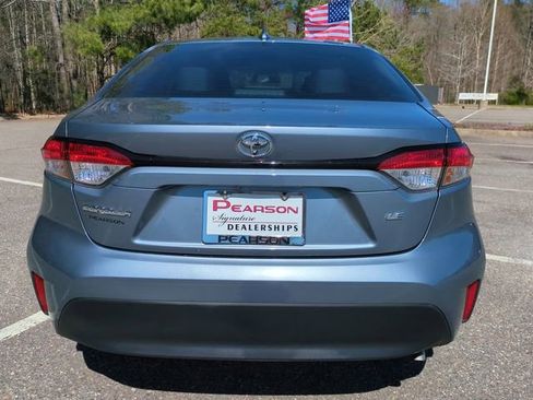 Used 2026 Toyota Corolla LE image 5