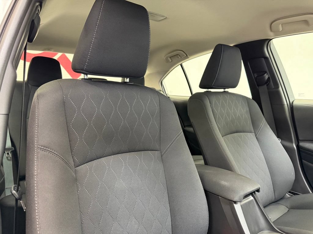 Used 2026 Toyota Corolla LE FWD image 10
