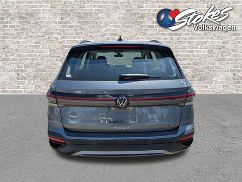 Certified 2025 Volkswagen Taos S AWD/4WD image 5