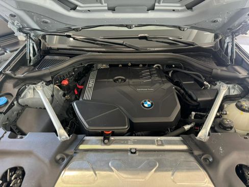 Used 2025 BMW X4 xDrive30i w/ Premium Package image 35