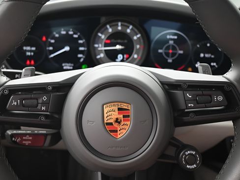 Certified 2022 Porsche 911 Turbo S AWD/4WD image 23