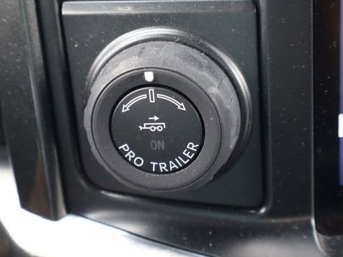 Used 2021 Ford F150 Lariat w/ Equipment Group 502A High image 38