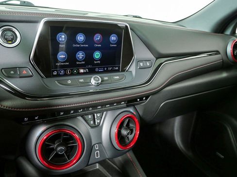 Used 2022 Chevrolet Blazer RS w/ Enhanced Convenience Package FWD image 13