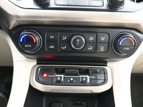 Used 2020 GMC Acadia Denali w/ Trailering Package image 31