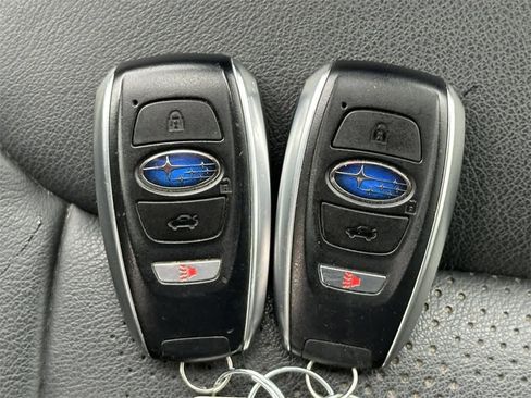 Used 2018 Subaru Crosstrek 2.0i Limited image 21