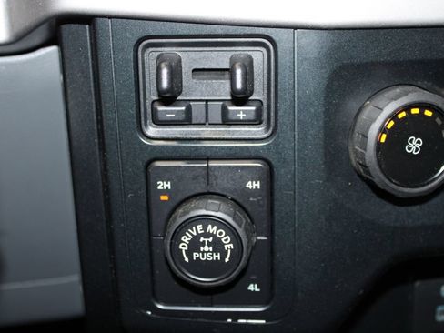 Used 2022 Ford F150 XL w/ Equipment Group 101A High AWD/4WD image 17