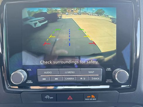 Used 2024 Nissan Frontier PRO-4X w/ Off-Road Protection Package image 19