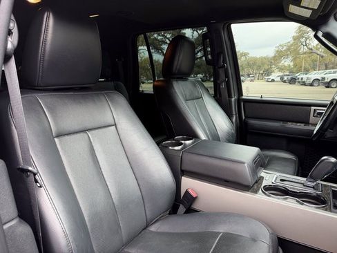 Used 2017 Ford Expedition EL Limited image 14