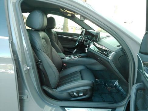 Used 2021 BMW 530i 530I w/ M Sport Package image 21