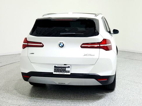 Used 2025 BMW X3 xDrive30i w/ Convenience Package image 2
