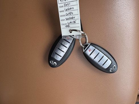 Used 2021 INFINITI QX80 Sensory AWD/4WD image 24