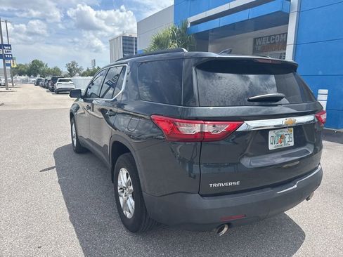 Used 2021 Chevrolet Traverse LT FWD image 10