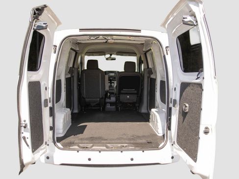Used 2017 Chevrolet City Express LT w/ Technology Package FWD image 13