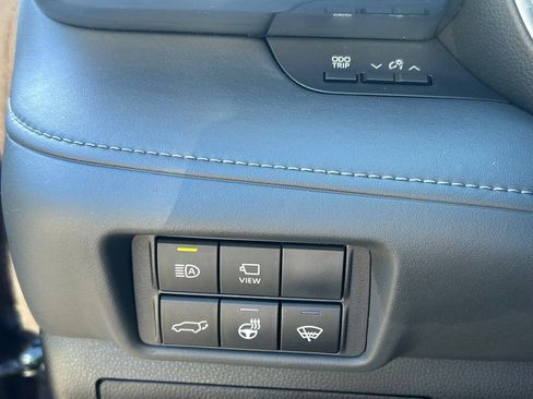 Used 2022 Toyota Highlander Platinum AWD/4WD image 15