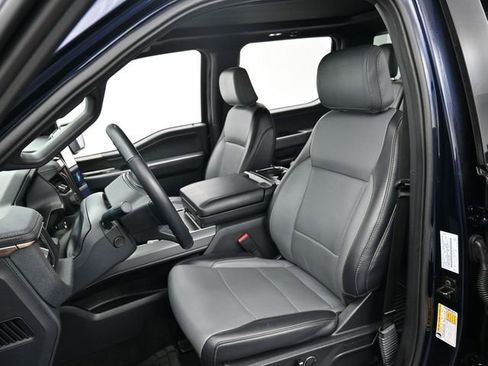 Used 2024 Ford F150 Lightning Lariat image 10