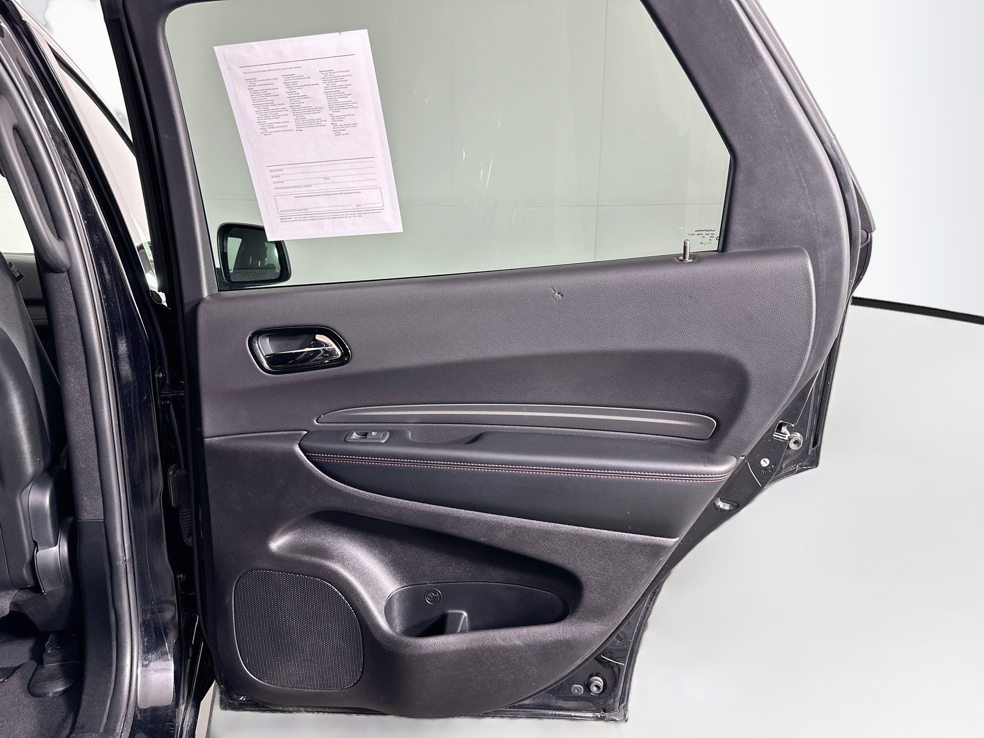 Used 2025 Dodge Durango GT AWD/4WD image 33