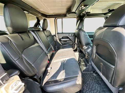 Used 2022 Jeep Wrangler Unlimited Sahara w/ Cold Weather Group image 25