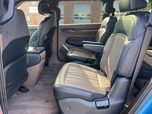 Certified 2024 Kia EV9 GT-Line AWD/4WD image 24