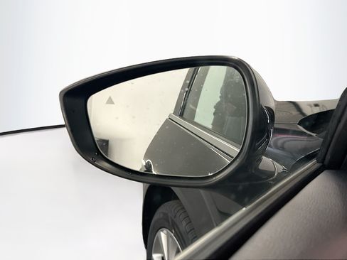 Used 2023 MAZDA CX-30 AWD 2.5 S w/ Premium Package image 16