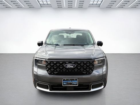 Certified 2025 Ford Maverick Lariat w/ 4K Tow Package image 8