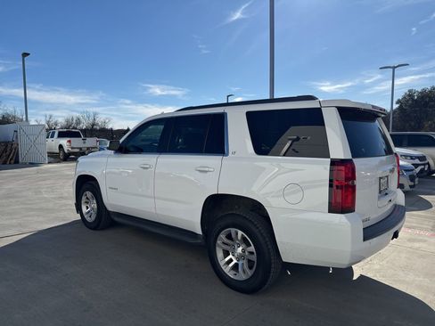 Used 2018 Chevrolet Tahoe LT image 3