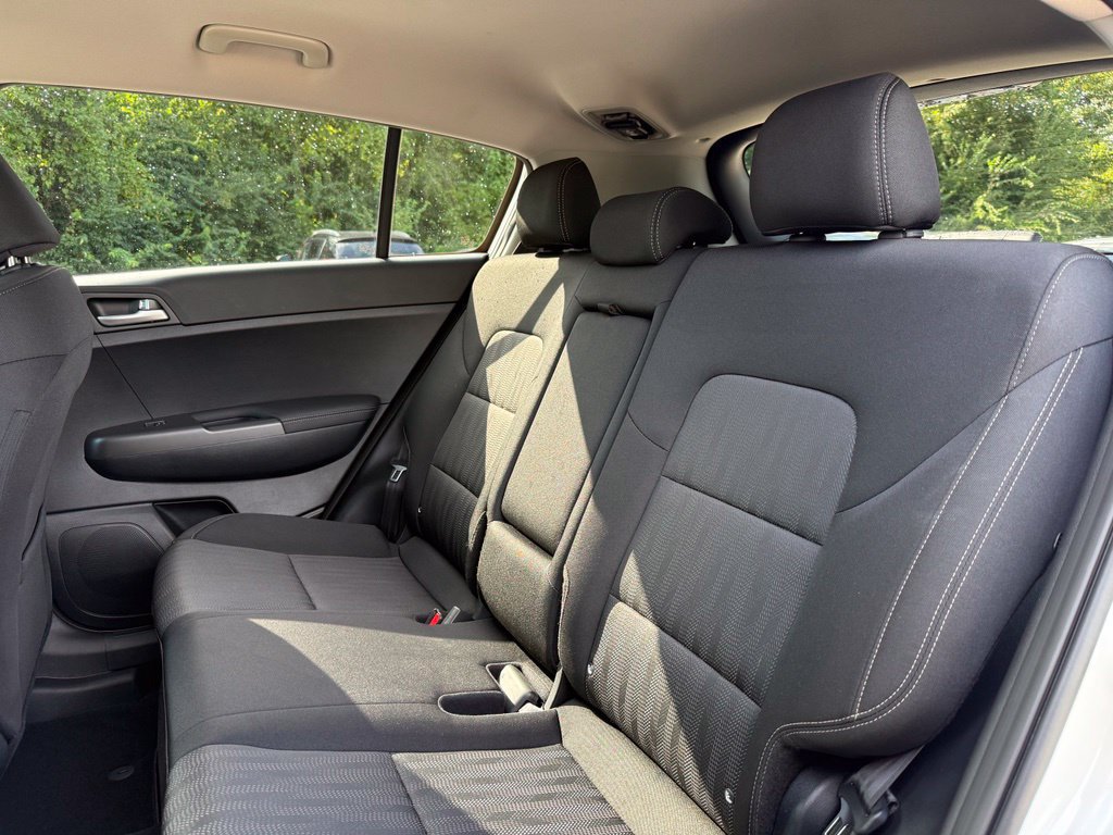 Used 2022 Kia Sportage LX FWD image 12