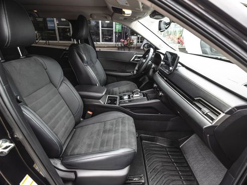 Used 2024 Mitsubishi Outlander SE AWD/4WD image 27