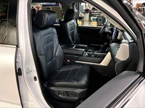 Used 2023 Toyota Tundra Limited w/ TRD Off-Road Package image 8