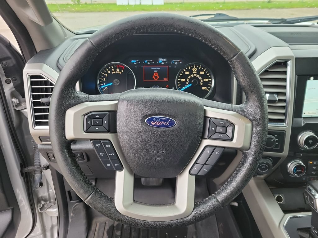 Used 2016 Ford F150 Lariat w/ Equipment Group 502A Luxury AWD/4WD image 23