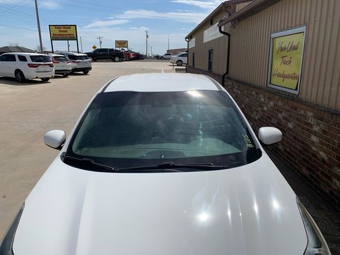 Used 2017 Kia Sportage LX image 8