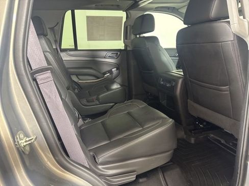 Used 2017 Chevrolet Tahoe LT w/ Luxury Package image 5