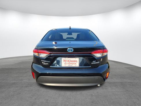 Used 2023 Toyota Corolla LE image 6
