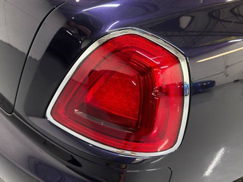Used 2010 Rolls-Royce Ghost RWD image 11