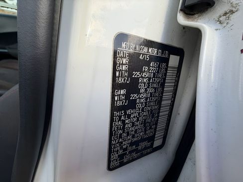 Used 2015 Nissan Juke NISMO image 25