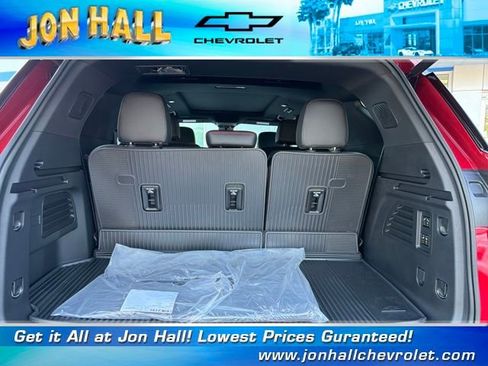 New 2026 Chevrolet Traverse RS w/ LPO, Floor Liner Package image 11