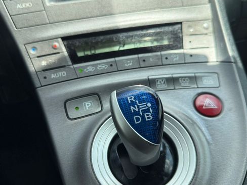 Used 2013 Toyota Prius Two FWD image 14