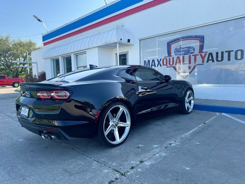 Used 2023 Chevrolet Camaro LT w/ RS Package image 40