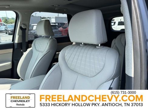 Used 2023 Hyundai Palisade Limited FWD image 24