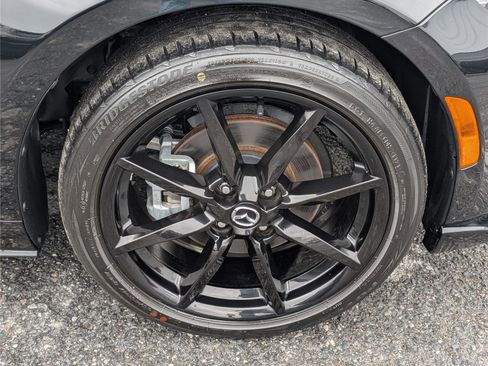Used 2021 MAZDA MX-5 Miata Club image 11