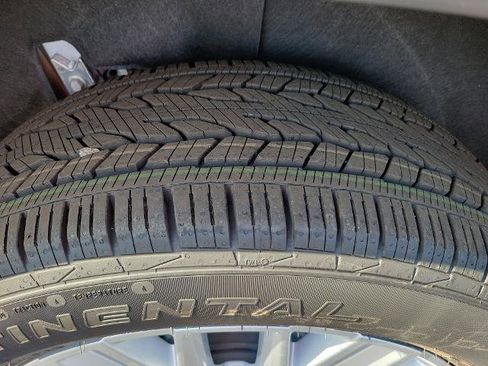 New 2026 GMC Acadia Elevation w/ Elevation Premium Package image 27