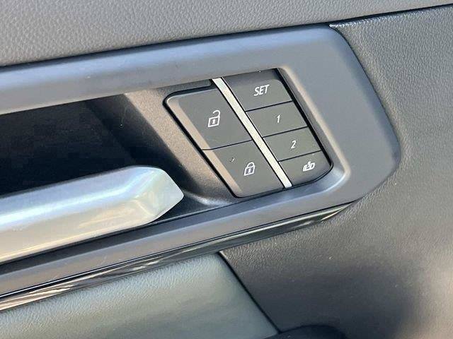 New 2027 GMC Terrain AT4 w/ Convenience Package III AWD/4WD image 16
