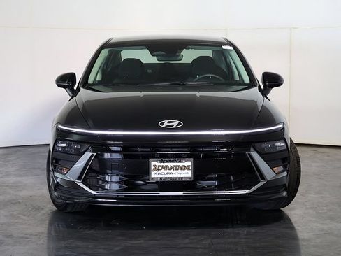 Used 2026 Hyundai Sonata Blue FWD image 9