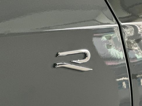 New 2026 Volkswagen Golf 2.0T image 3